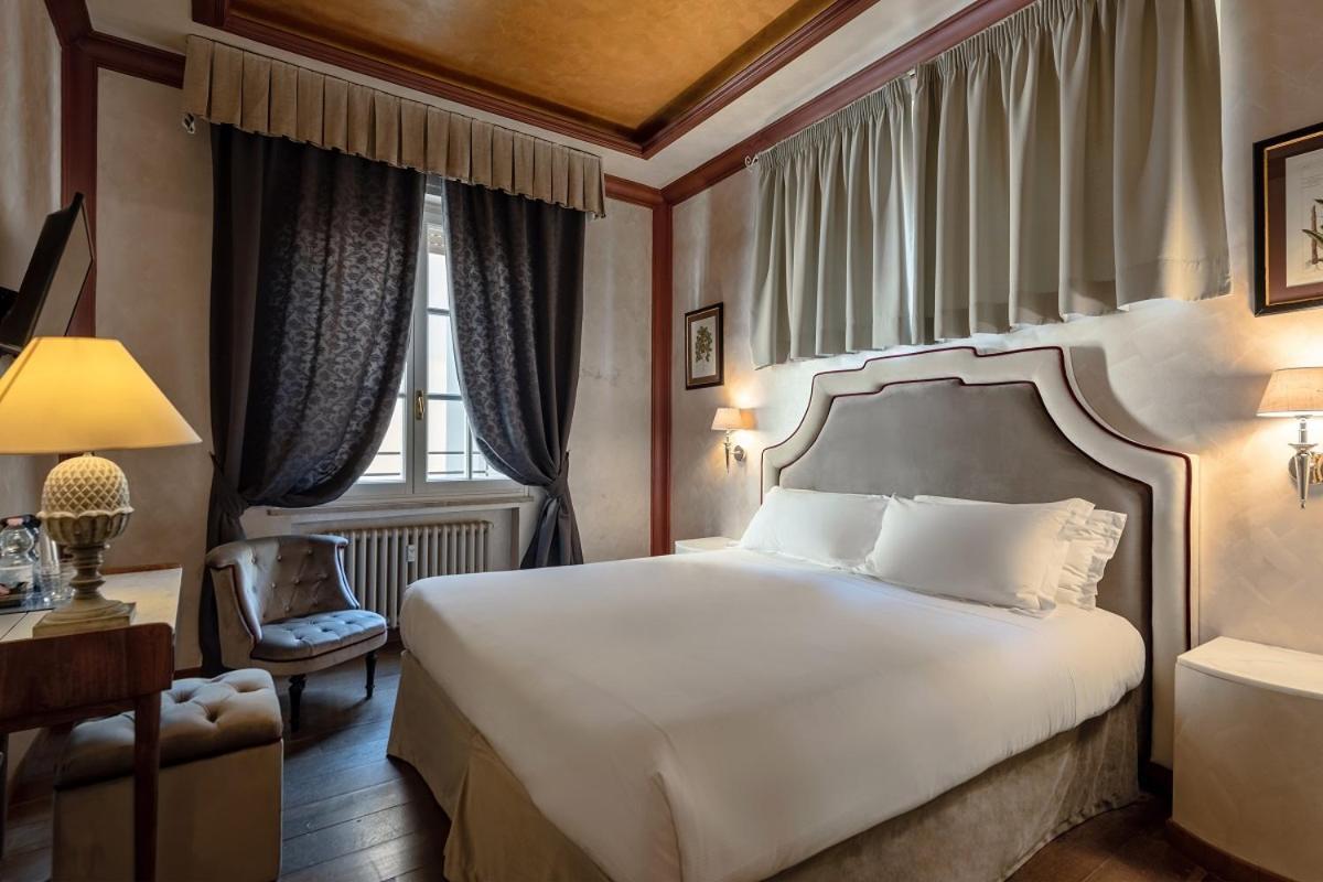 Residenza Gambrinus Bed & Breakfast Firenze Bagian luar foto