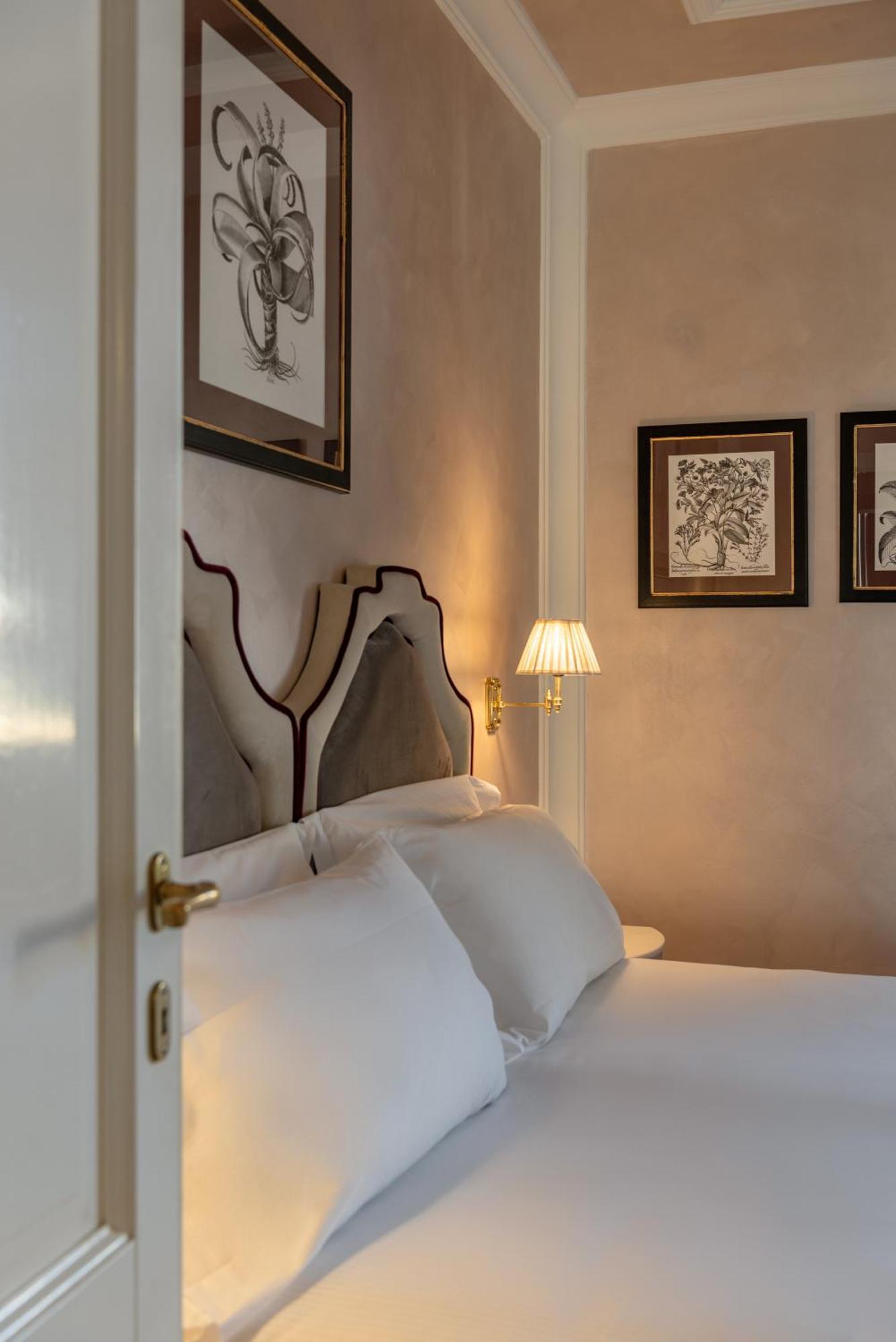 Residenza Gambrinus Bed & Breakfast Firenze Bagian luar foto